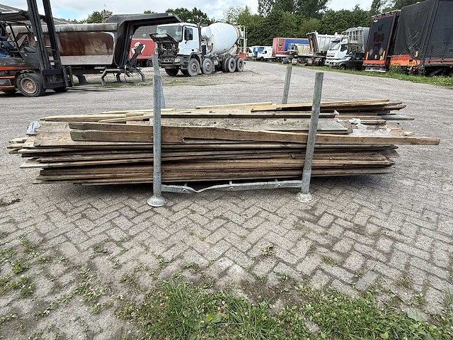 Partij hout - afbeelding 3 van  6