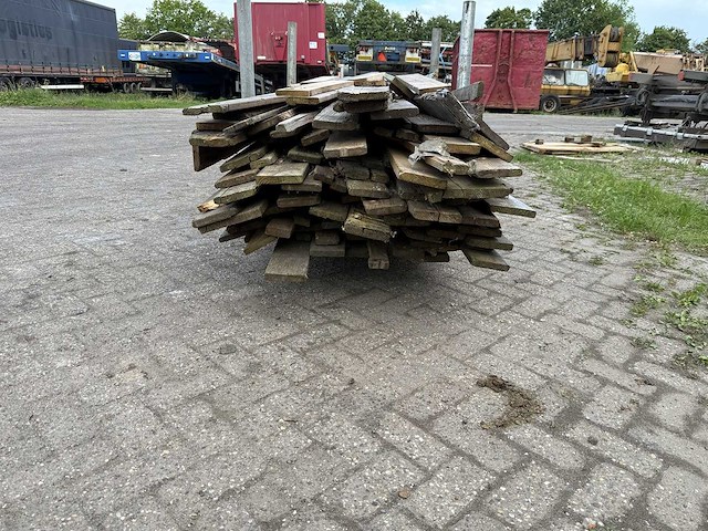 Partij hout - afbeelding 4 van  6