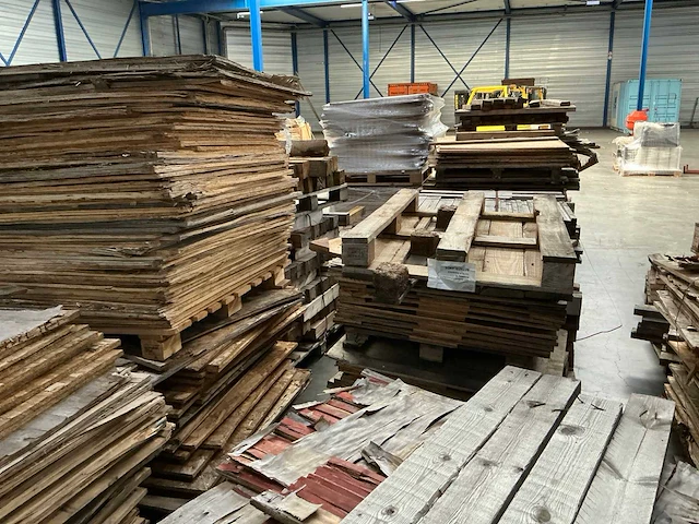 Partij hout - afbeelding 5 van  13