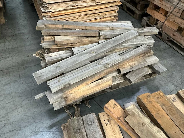 Partij hout - afbeelding 11 van  13