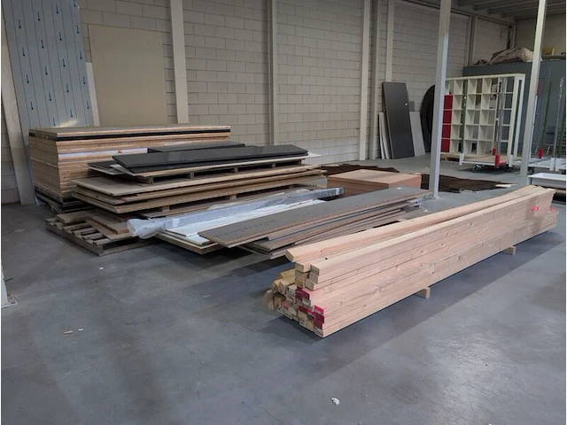 Partij hout - afbeelding 4 van  11