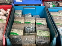 Partij houtbouten, moeren. - afbeelding 8 van  10