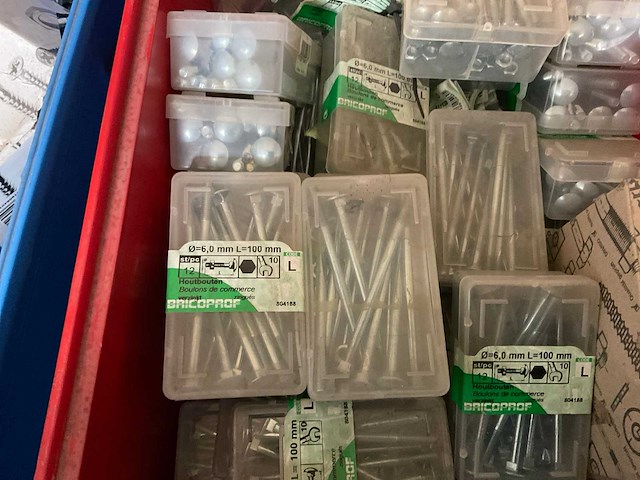 Partij houtbouten, moeren. - afbeelding 4 van  10