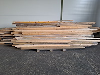 Partij houten balken en planken - afbeelding 3 van  18