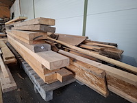 Partij houten balken en planken - afbeelding 14 van  18