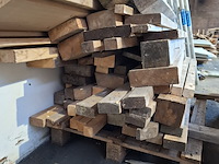 Partij houten balken en planken - afbeelding 5 van  14