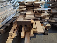 Partij houten balken en planken - afbeelding 11 van  14