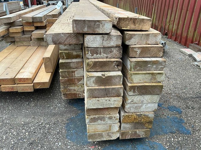 Partij houten balken - afbeelding 3 van  4