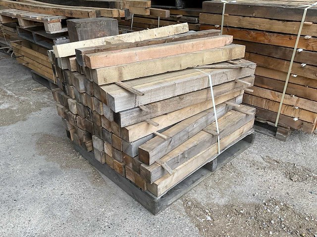Partij houten balken - afbeelding 2 van  6