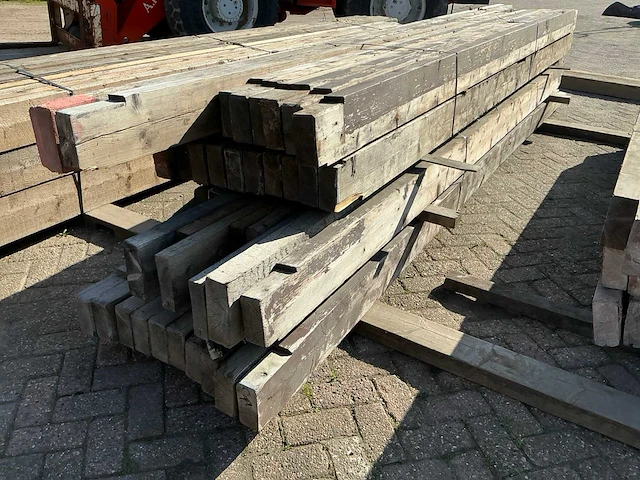Partij houten balken - afbeelding 3 van  5
