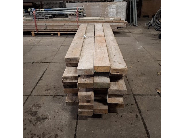 Partij houten balken - afbeelding 7 van  8