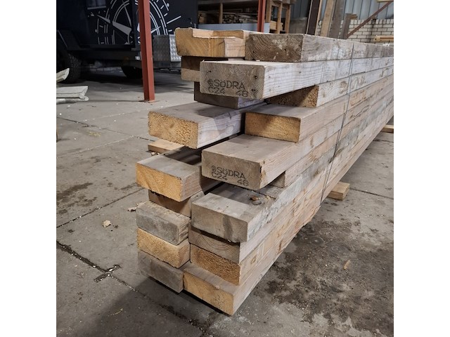 Partij houten balken - afbeelding 5 van  16