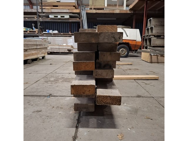 Partij houten balken - afbeelding 6 van  16