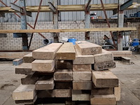 Partij houten balken - afbeelding 7 van  9