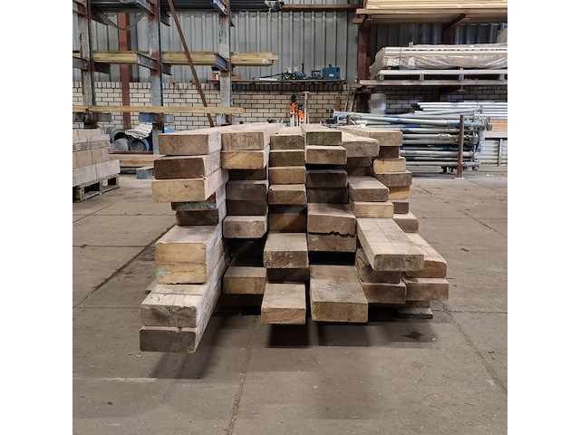 Partij houten balken - afbeelding 2 van  14