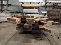 Partij houten balken - afbeelding 10 van  16