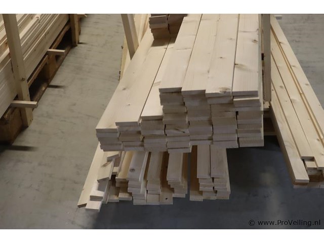 Partij houten balken/latten - afbeelding 5 van  16