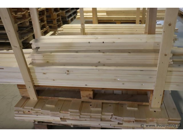 Partij houten balken/latten - afbeelding 12 van  16