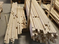 Partij houten balken/latten - afbeelding 14 van  16