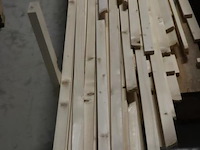Partij houten balken/latten - afbeelding 15 van  16