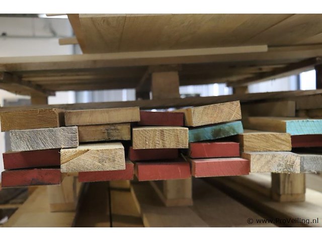 Partij houten balken/planken - afbeelding 3 van  7