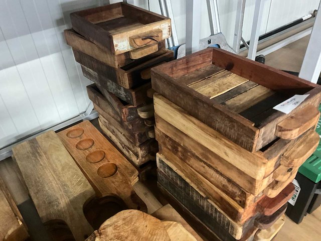 Partij houten dienbladen - afbeelding 4 van  4