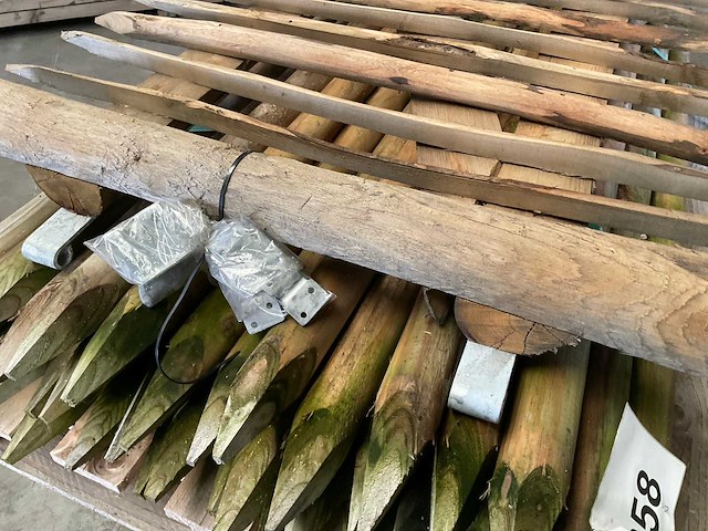 Partij houten hekwerk met poort - 100 cm - afbeelding 8 van  8