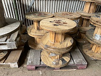 Partij houten kabeltrommels - afbeelding 2 van  3