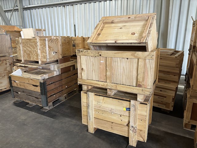 Partij houten kisten - afbeelding 3 van  9
