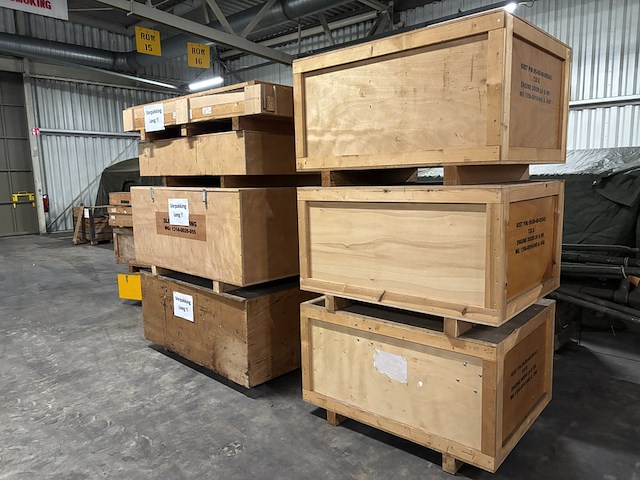 Partij houten kisten - afbeelding 8 van  9