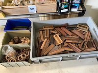 Partij houten knoppen en grepen - afbeelding 2 van  4