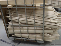 Partij houten latten, diverse soorten - afbeelding 3 van  4