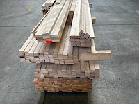 Partij houten latten - afbeelding 7 van  7