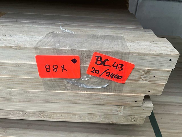 Partij houten latten - afbeelding 6 van  16