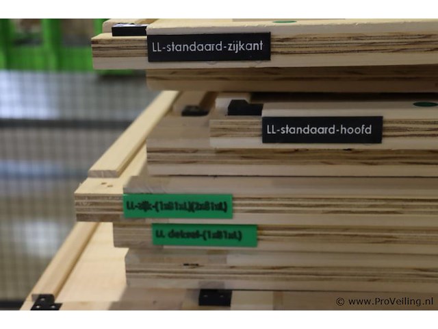 Partij houten mallen - afbeelding 4 van  8