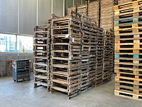 Partij houten onderzetters (ca. 230x) - afbeelding 1 van  3