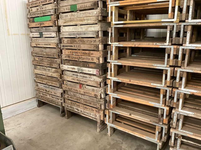 Partij houten onderzetters (ca. 255x) - afbeelding 8 van  8