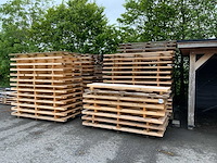 Partij houten pallets - afbeelding 1 van  3