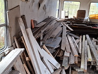 Partij houten planken, balken en metselprofielen - afbeelding 6 van  13