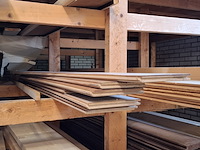 Partij houten planken en latten in 7x vak - afbeelding 3 van  36