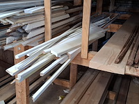 Partij houten planken en latten in 7x vak - afbeelding 11 van  36