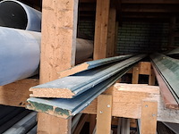 Partij houten planken en latten in 7x vak - afbeelding 26 van  36