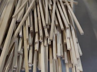 Partij houten planken en latten - afbeelding 4 van  8