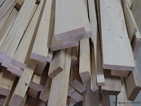 Partij houten planken en latten - afbeelding 7 van  8