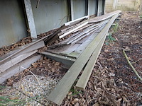 Partij houten planken, palen en vlonderplanken - afbeelding 6 van  6