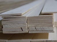 Partij houten planken - afbeelding 2 van  4