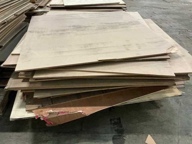 Partij houten platen (8x) - afbeelding 1 van  10