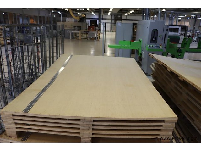 Partij houten (platen) pallets - afbeelding 3 van  7