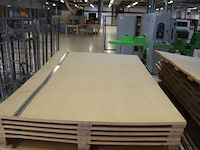 Partij houten (platen) pallets - afbeelding 3 van  7