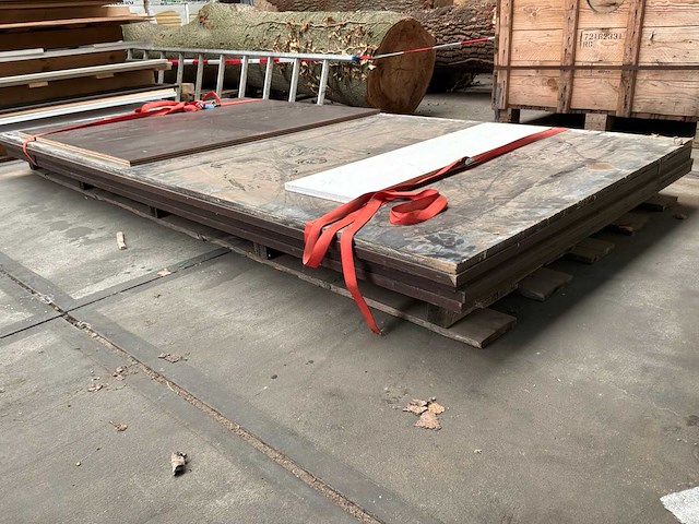 Partij houten platen - afbeelding 9 van  10
